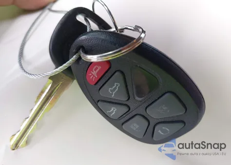 2013 GMC Yukon Slt из США, поврежденный, VIN 1GKS2CE06DR300502